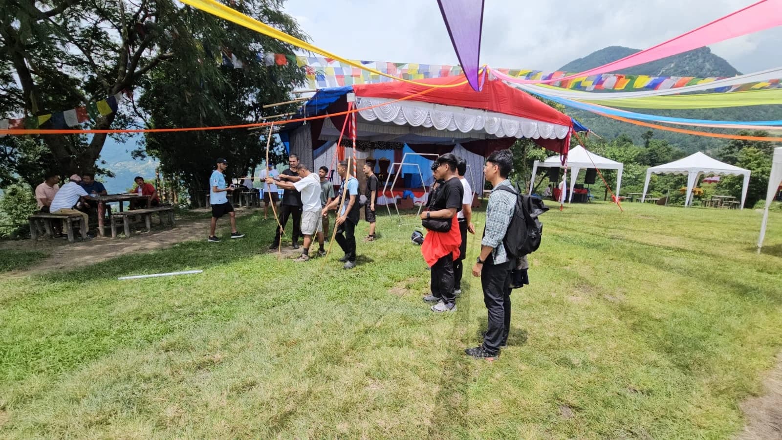 Wide view of the WebX team at an outdoor gathering in Tarevir